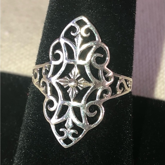 Sterling Silver .925 NWT Dainty Filigree Ring Wms Sz 10 - Picture 2 of 14